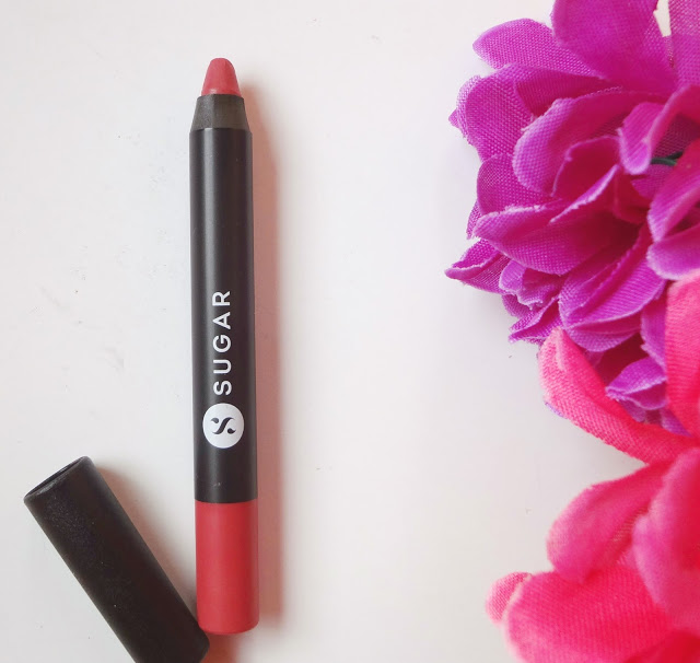 Sugar Matte as Hell lip crayon in Rose Dowson