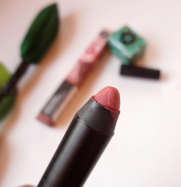 Sugar Matte as hell lips crayons in Holly Golightly