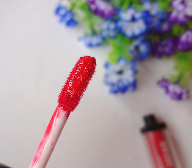 Sugar smudge me not liquid lipstick in 06 Tangerine Queen Sugar smudge me not liquid lipstick in 06 Tangerine Queen