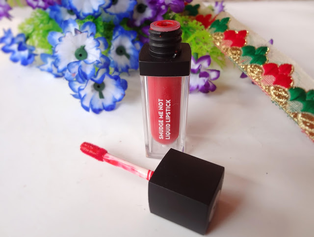 Sugar smudge me not liquid lipstick in 06 Tangerine Queen Sugar smudge me not liquid lipstick in 06 Tangerine Queen