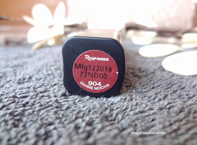  Review on Loreal Rouge Magique Intense Matte Lipsticks in shade Divine Mocha
