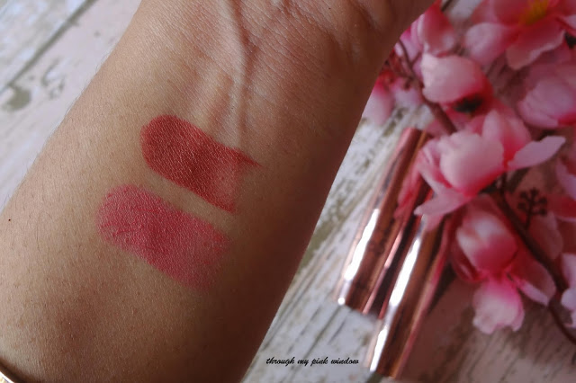 Review and Swatchs of Lakme 9 To 5 Primer + Matte Lipstick in M19 Blush Book And MP7 Rosy Sunday