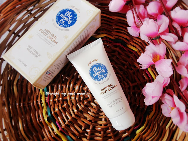 The Moms Co. Natural Stretch Oil and Natural Cooling foot Cream : Review