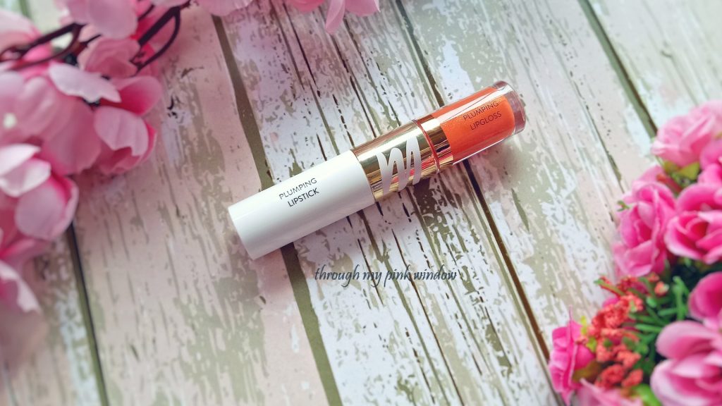 Myglamm Colour Fusion 2 in 1 Plumping Lipstick +Plumping lip gloss in the shade Head over heels Review, Swatch and MOTD