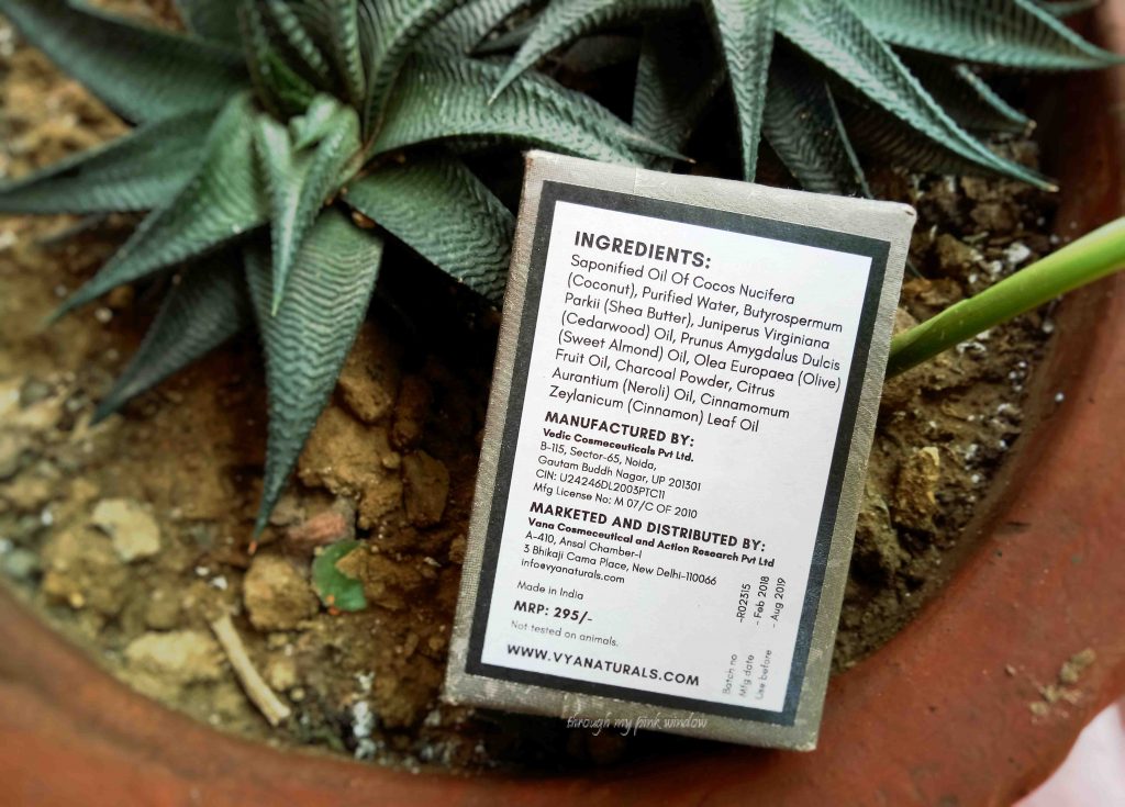 Vya Naturals Activated Charcoal and Cedarwood Soap Review