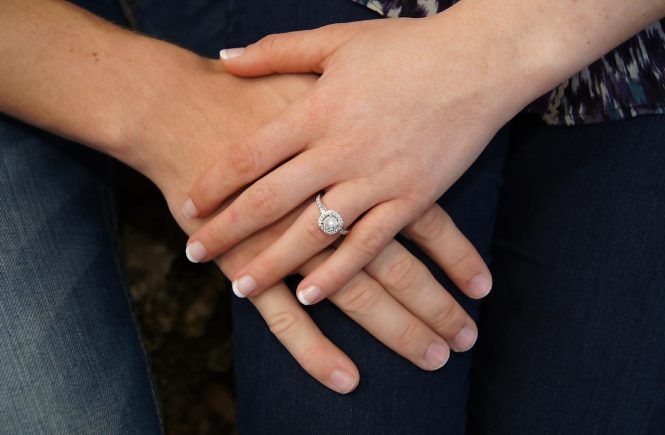 Great Reasons To Consider Buying An Antique Engagement Ring