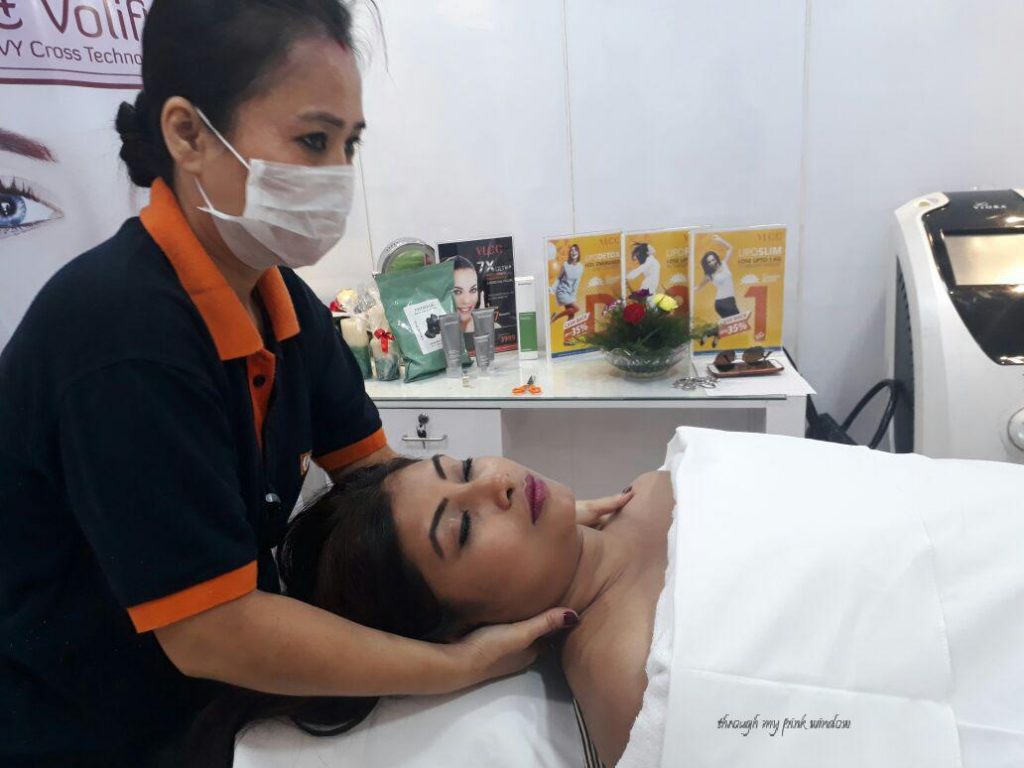 VLCC 7x Ultra Rejuvenating Charcoal Facial