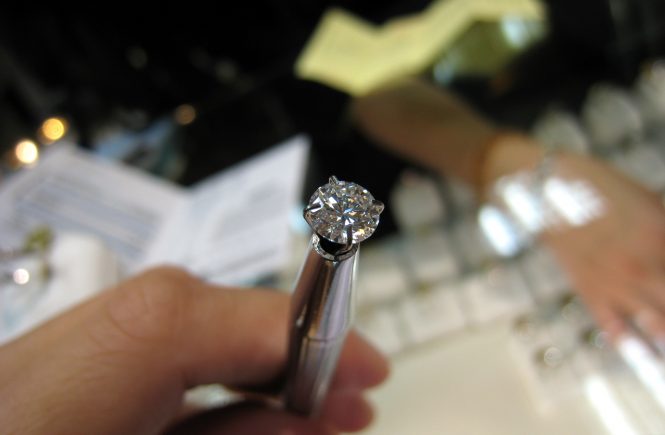 Benefits Of Buying Wholesale Diamonds