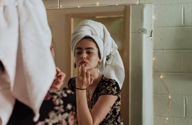 To how make your makeup Monsoon-proof?